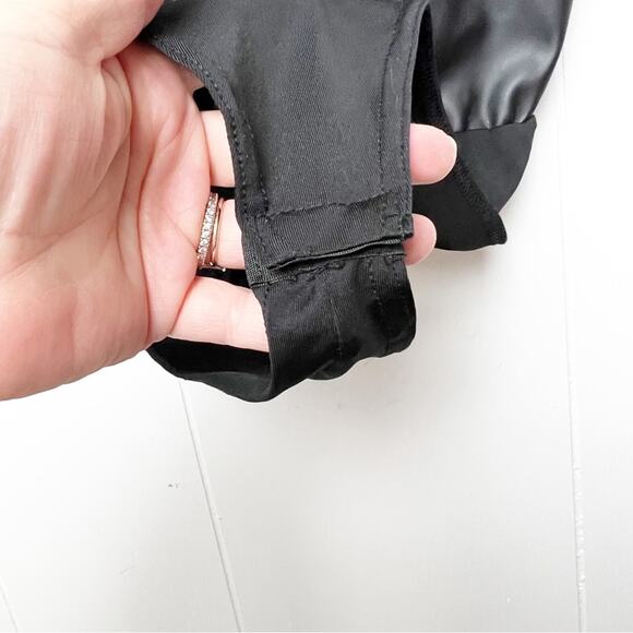 Love X Design Black Faux Leather Pleated Cups  Cami Bodysuit Women’s Size Large - Picture 2 of 10